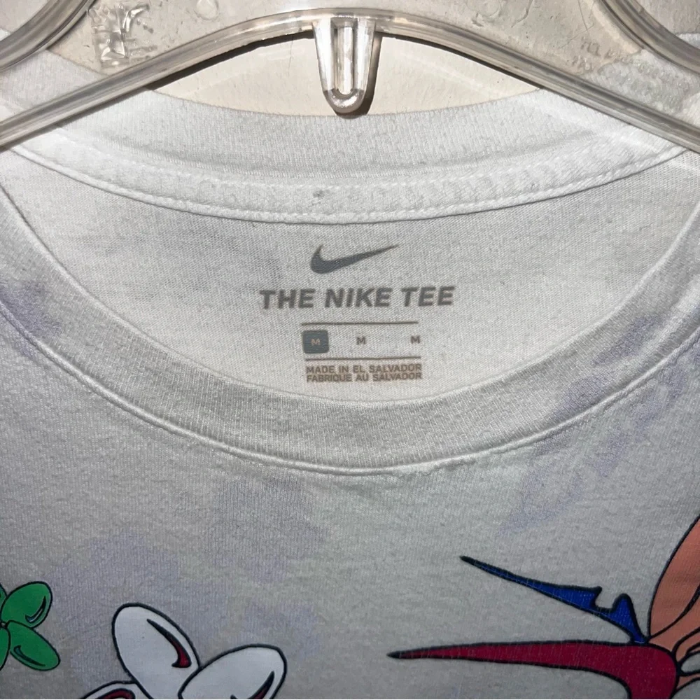 Nike The Nike Tee Paradise Plant T-shirt Size Medium
